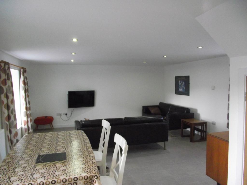 6b Church St. Apartment Dingwall